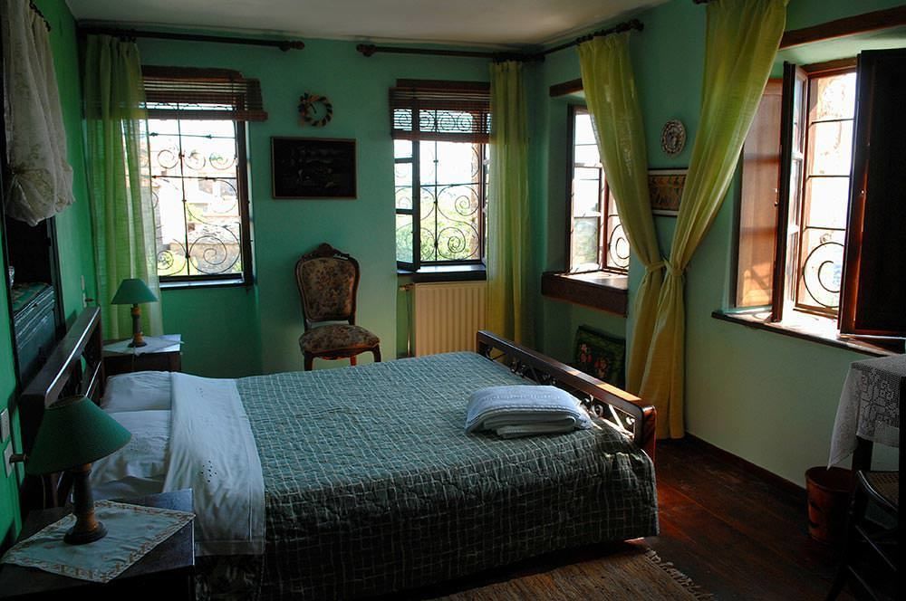 Hotel Archontiko Parisis à Lafkos Extérieur photo