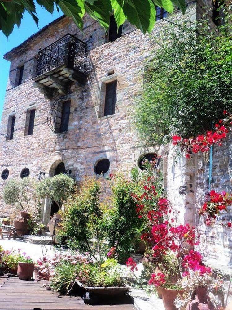 Hotel Archontiko Parisis à Lafkos Extérieur photo